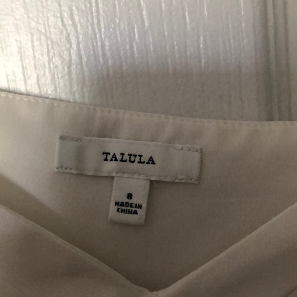 White dress - Picture 2 of 3